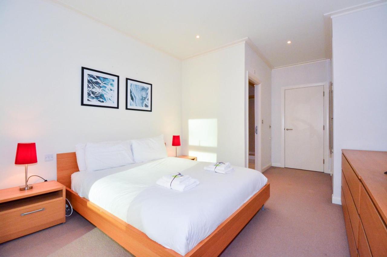 Canary Wharf - Corporate River View Apartments London Exterior photo